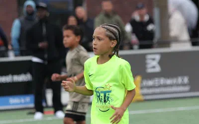 Private Football Training: When Is 1-on-1 Really Worth It?